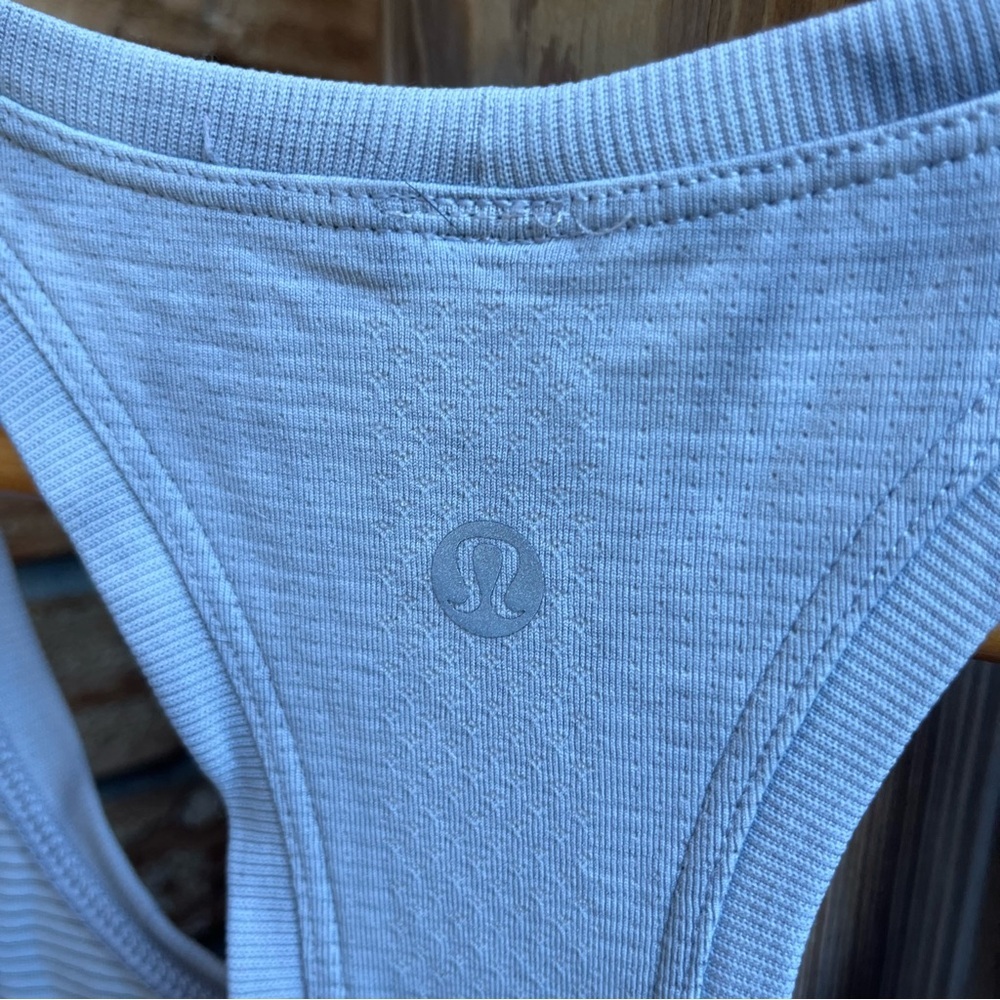 Lululemon Athletica Gray and White Space Dye Racerback Tank - Picture 3 of 3